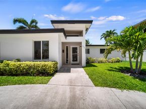 331 SE 12th St, Pompano Beach FL 33060