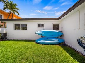 331 SE 12th St, Pompano Beach FL 33060