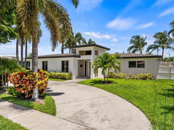 331 SE 12th St, Pompano Beach FL 33060