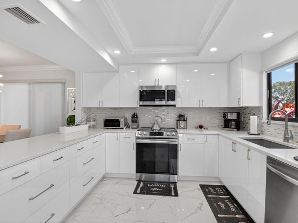 15822 Loch Maree Lane 3203, Delray Beach FL 33446