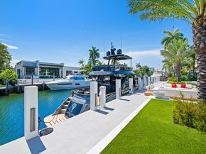 725 Poinciana Dr, Fort Lauderdale FL 33301