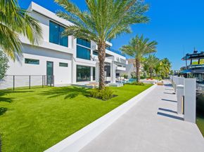 725 Poinciana Dr, Fort Lauderdale FL 33301