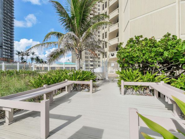 2800 N Ocean Drive A23d, Singer Island FL 33404