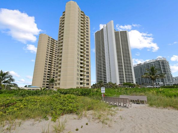 2800 N Ocean Drive A23d, Singer Island FL 33404