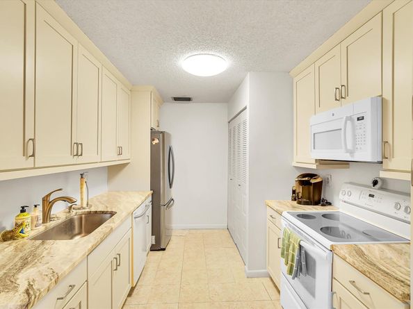 3477 Christopher Street 3477, West Palm Beach FL 33417