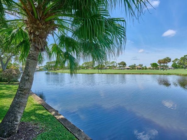 5455 S Fountains Drive S, Lake Worth FL 33467