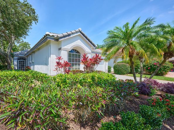 5455 S Fountains Drive S, Lake Worth FL 33467