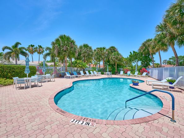 5455 S Fountains Drive S, Lake Worth FL 33467