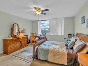 1101 Colony Point Cir 422, Pembroke Pines FL 33026