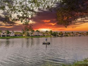 1101 Colony Point Cir 422, Pembroke Pines FL 33026