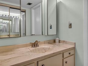 1101 Colony Point Cir 422, Pembroke Pines FL 33026