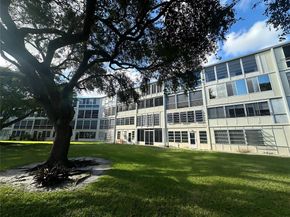 3006 Cambridge A 3006, Deerfield Beach FL 33442