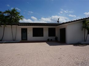 9220 SW 56th St, Miami FL 33165