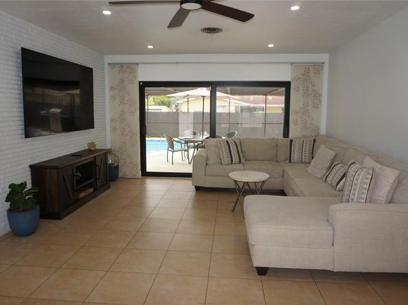 9220 SW 56th St, Miami FL 33165