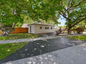 1520 SW 47th Ter, Fort Lauderdale FL 33317