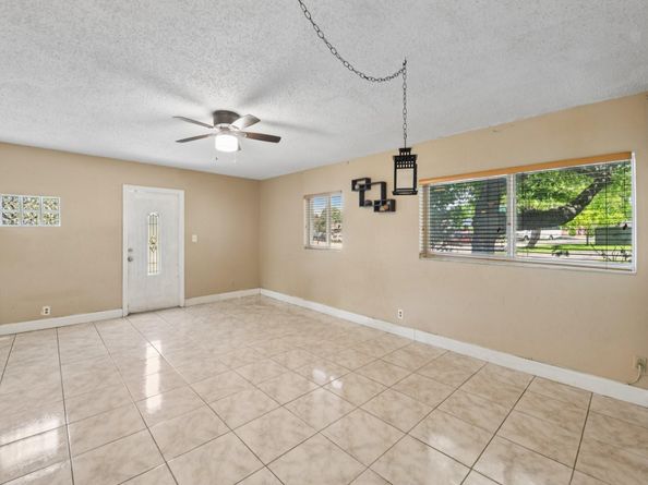1520 SW 47th Ter, Fort Lauderdale FL 33317