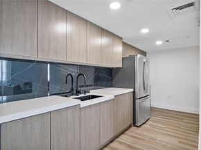 100 N Federal Hwy 938, Fort Lauderdale FL 33301