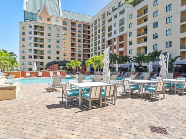 100 N Federal Hwy 938, Fort Lauderdale FL 33301