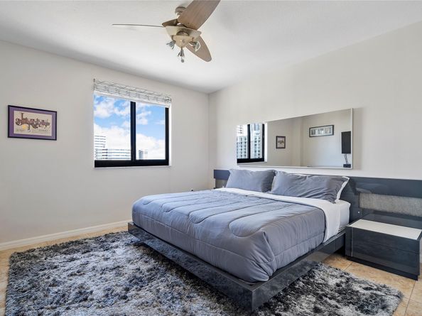 100 N Federal Hwy 938, Fort Lauderdale FL 33301