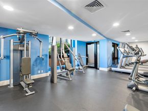 100 N Federal Hwy 938, Fort Lauderdale FL 33301