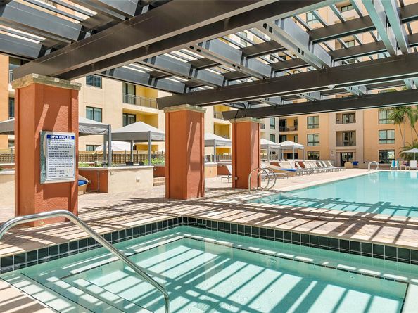 100 N Federal Hwy 938, Fort Lauderdale FL 33301