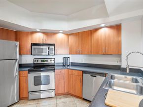 100 N Federal Hwy 938, Fort Lauderdale FL 33301