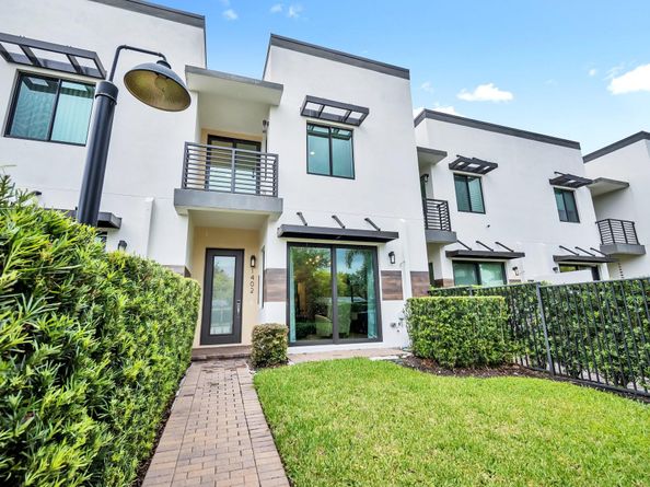 1402 SW 4th Ave 1402, Fort Lauderdale FL 33315