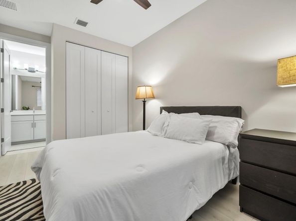 1402 SW 4th Ave 1402, Fort Lauderdale FL 33315