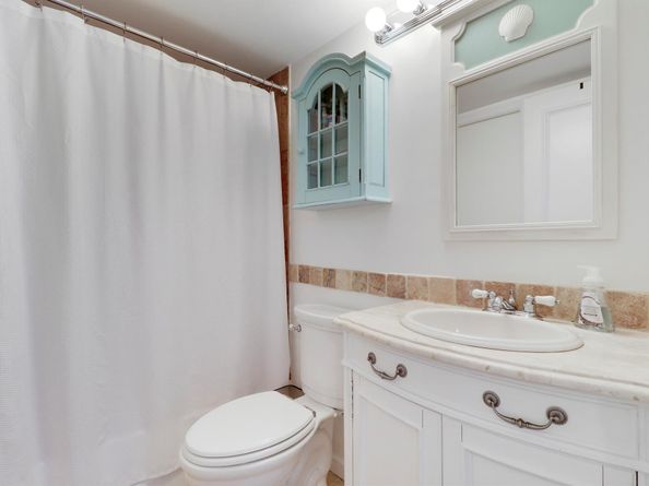 543 Bay Colony Drive N Slip 8, Juno Beach FL 33408