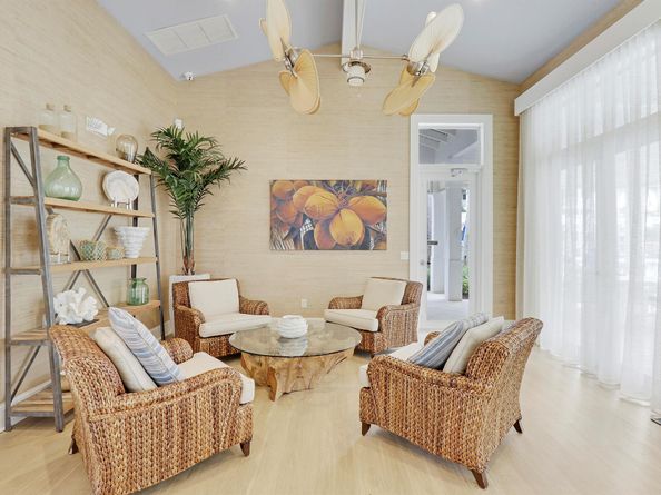 543 Bay Colony Drive N Slip 8, Juno Beach FL 33408