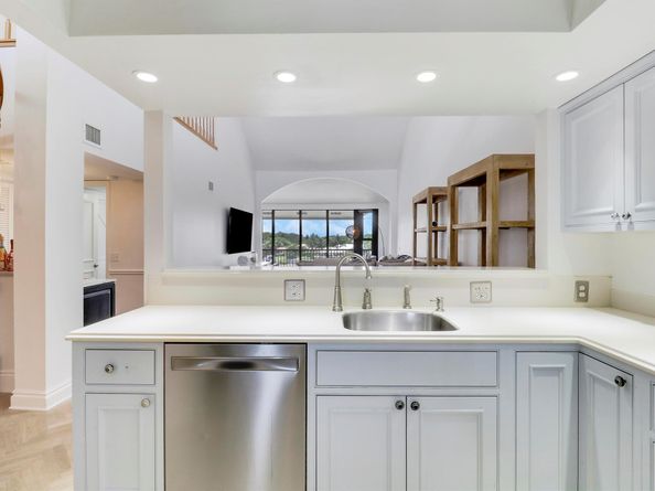 543 Bay Colony Drive N Slip 8, Juno Beach FL 33408