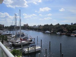 45 Hendricks Isle 301, Fort Lauderdale FL 33301