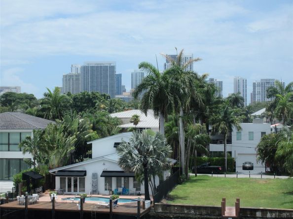 45 Hendricks Isle 301, Fort Lauderdale FL 33301