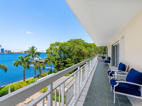 250 Bradley Place 408, Palm Beach FL 33480