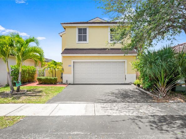 14910 SW 70th Pl, Davie FL 33331