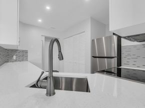 3425 NW 44th St 105, Lauderdale Lakes FL 33309