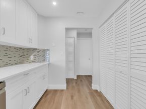 3425 NW 44th St 105, Lauderdale Lakes FL 33309