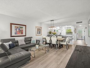 25 Abbey Ln 300, Delray Beach FL 33446