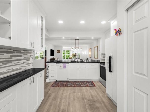 25 Abbey Ln 300, Delray Beach FL 33446