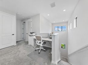 2624 Primrose Pl, Oakland Park FL 33309
