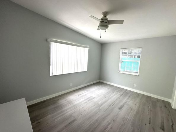 805 NE 17th Ave 3, Fort Lauderdale FL 33304