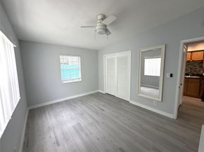 805 NE 17th Ave 3, Fort Lauderdale FL 33304