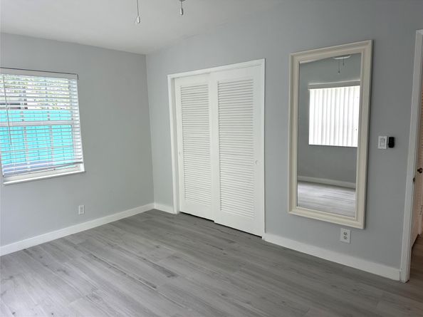 805 NE 17th Ave 3, Fort Lauderdale FL 33304