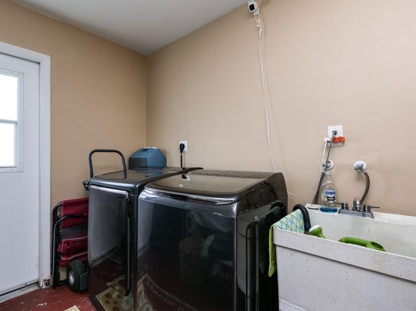 8105 NW 59th St, Tamarac FL 33321