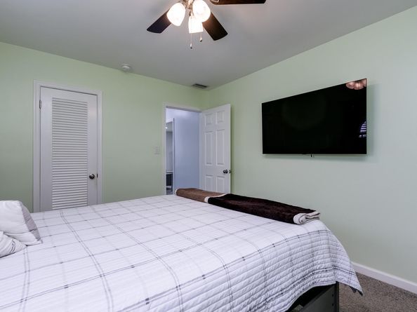 8105 NW 59th St, Tamarac FL 33321