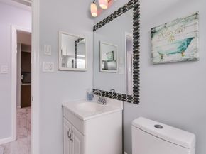 8105 NW 59th St, Tamarac FL 33321