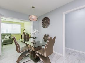 8105 NW 59th St, Tamarac FL 33321