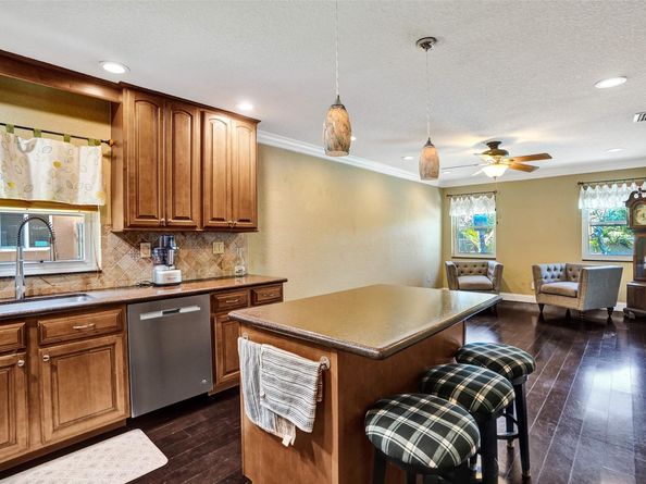 1325 SW 151st Way, Sunrise FL 33326