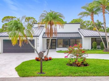 5100 Pineview Cir