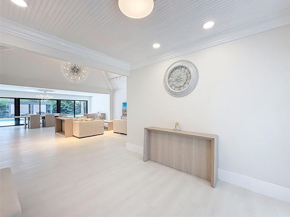 5100 Pineview Cir, Delray Beach FL 33445
